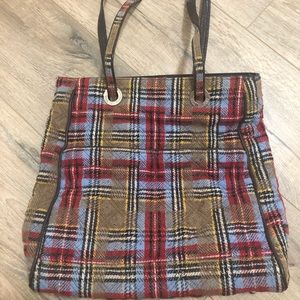 DISCONTINUED WOOL VERA BRADLEY TOTE
